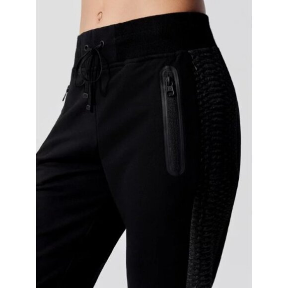 💕BLANC NOIR💕 City Tux Jogger Sweatpants in Black - Picture 4 of 12